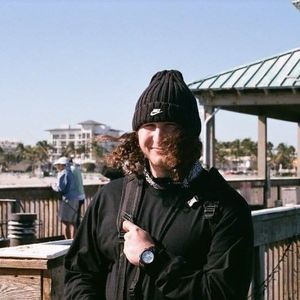 Meet your Posher, Alex